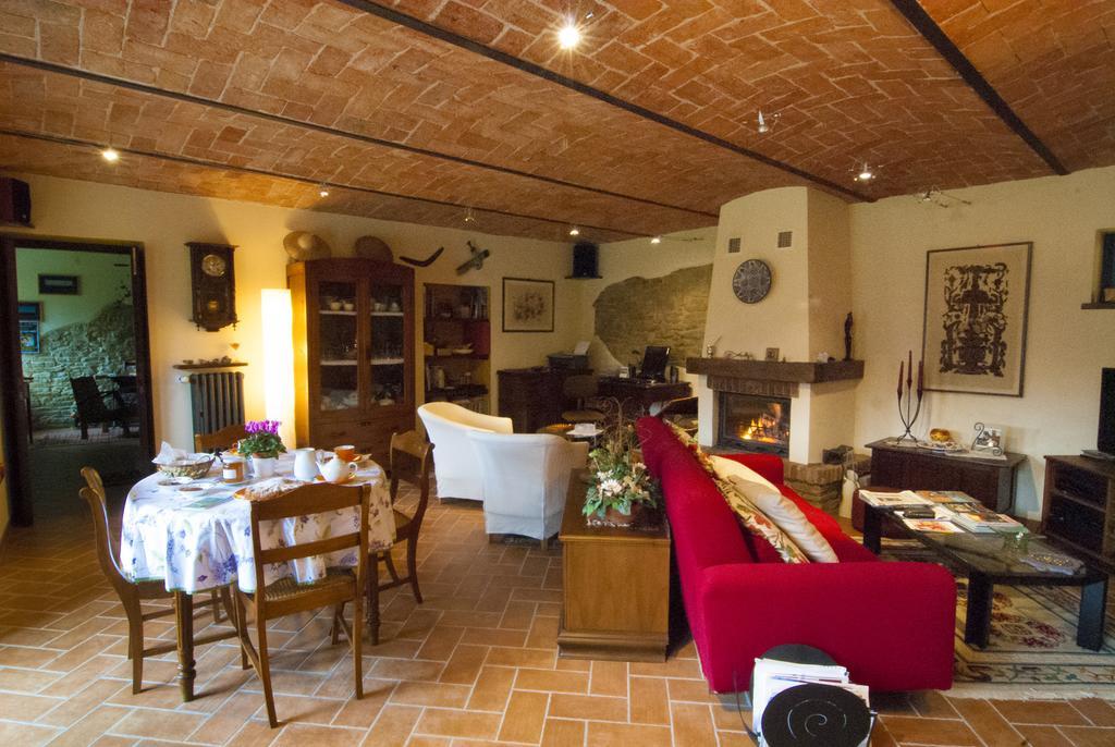 B&B Il Sole Delle Rive Sinio Εξωτερικό φωτογραφία