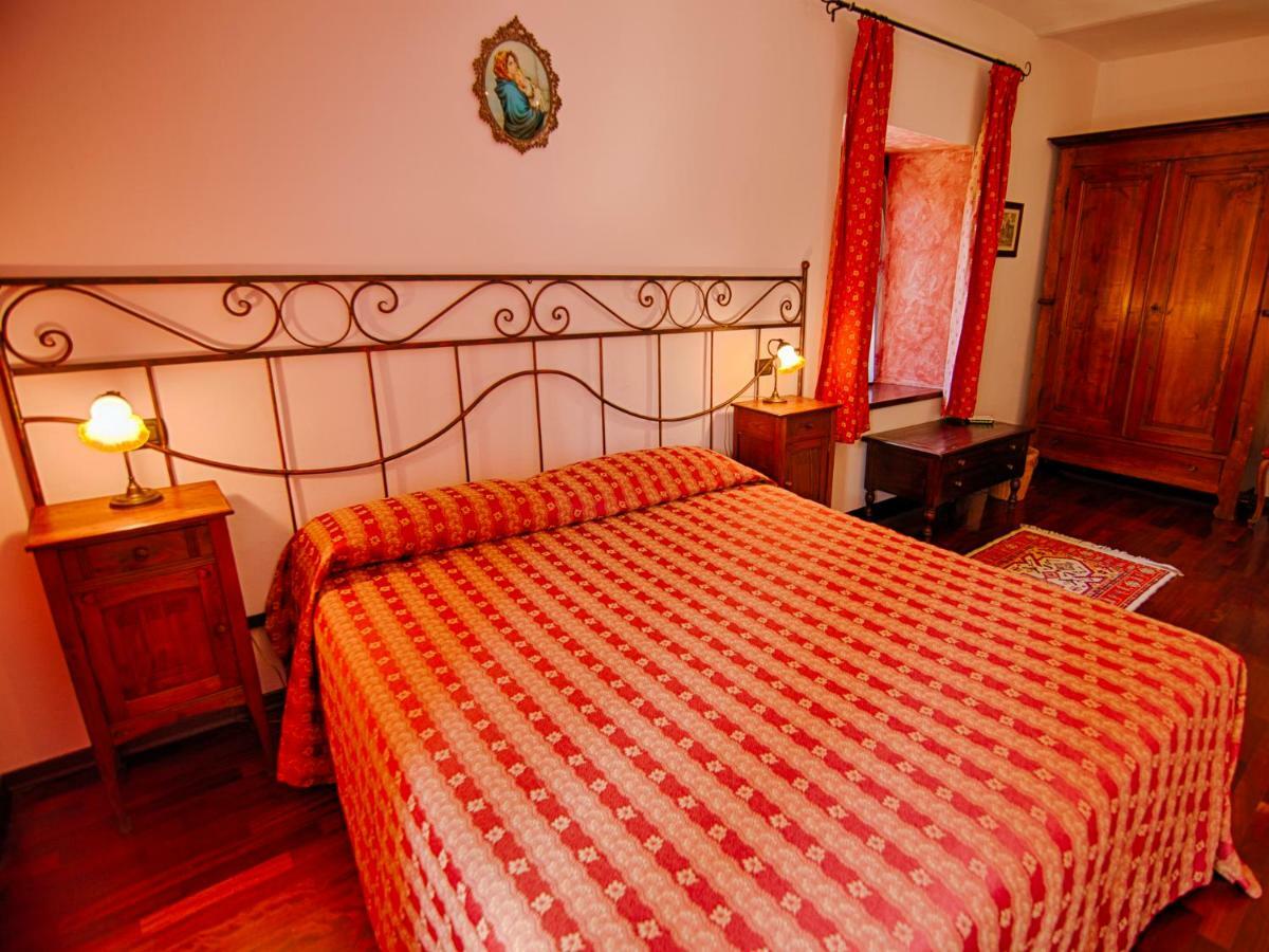 B&B Il Sole Delle Rive Sinio Εξωτερικό φωτογραφία